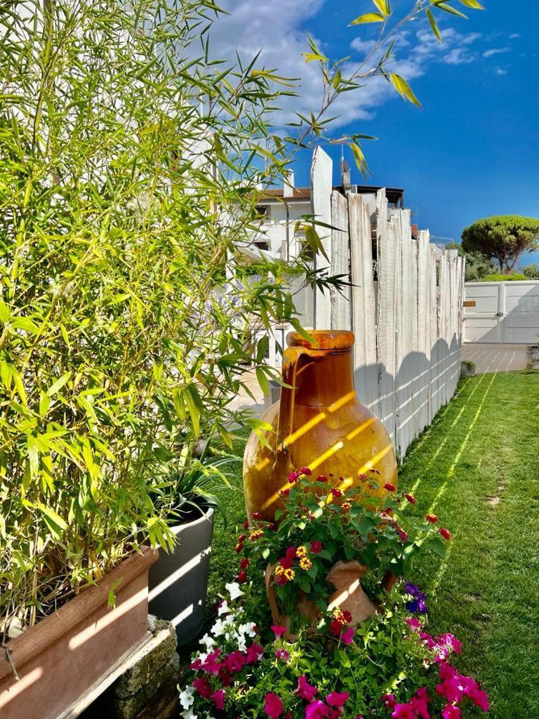 Casa Mila White Marina di Cerveteri Exterior foto